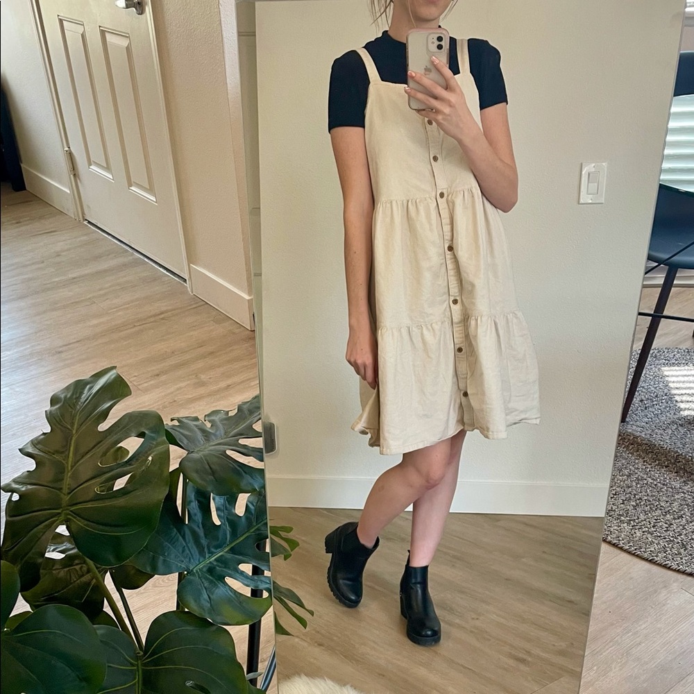 GAP Cream Tiered Dress
